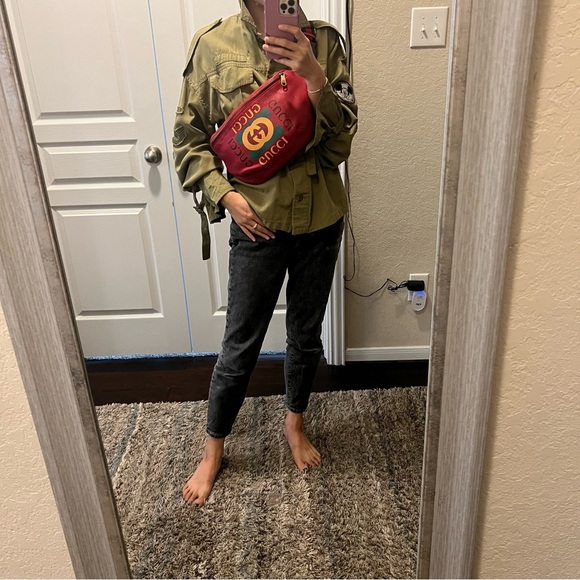 Gucci Grained Calfskin Logo Belt Bag Red Large - Picture 11 of 16